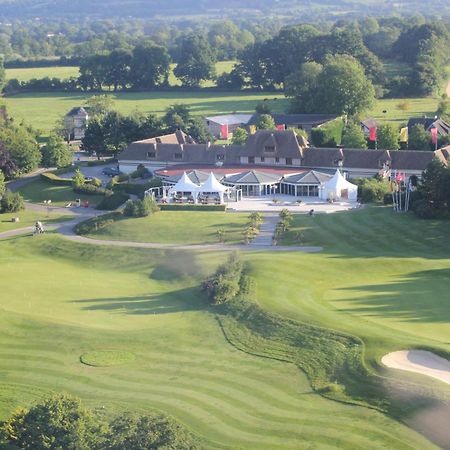 Amiraute Hotel Golf Deauville Touques Zewnętrze zdjęcie