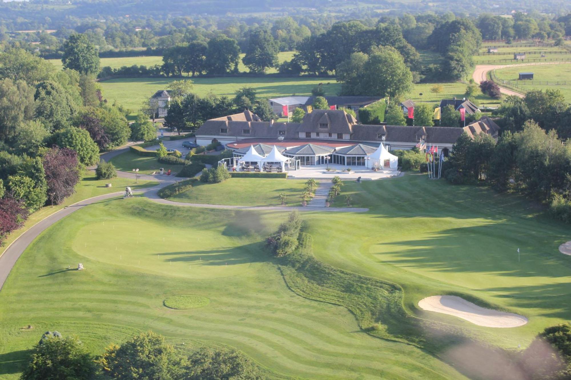 Amiraute Hotel Golf Deauville Touques Zewnętrze zdjęcie