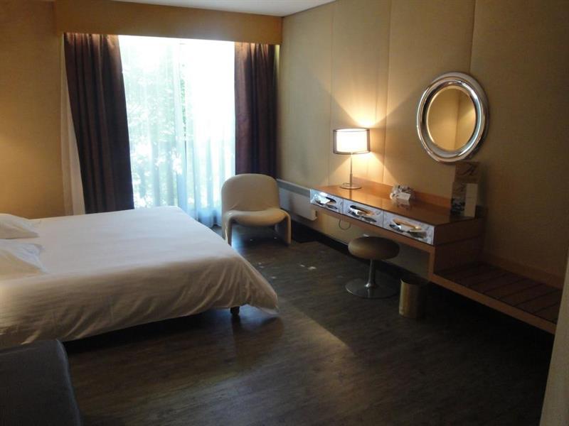 Amiraute Hotel Golf Deauville Touques Zewnętrze zdjęcie